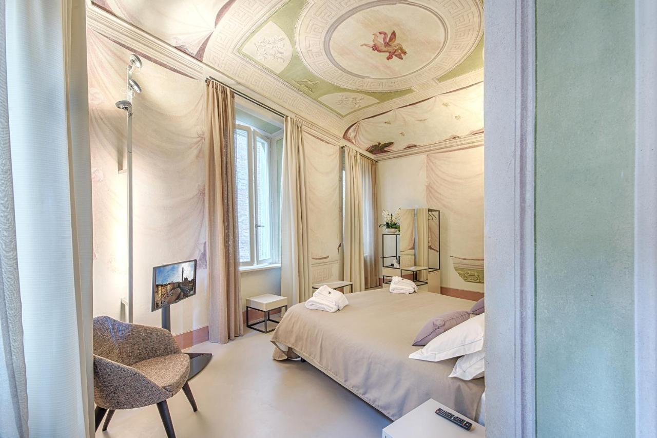 Residenza D'Epoca Le Aquile Bed and Breakfast Siena Exteriör bild