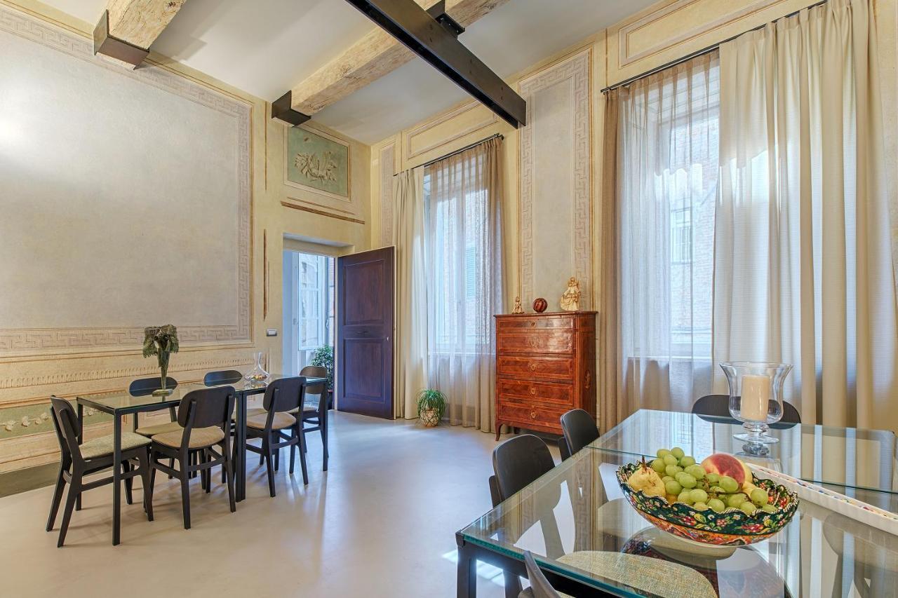 Residenza D'Epoca Le Aquile Bed and Breakfast Siena Exteriör bild