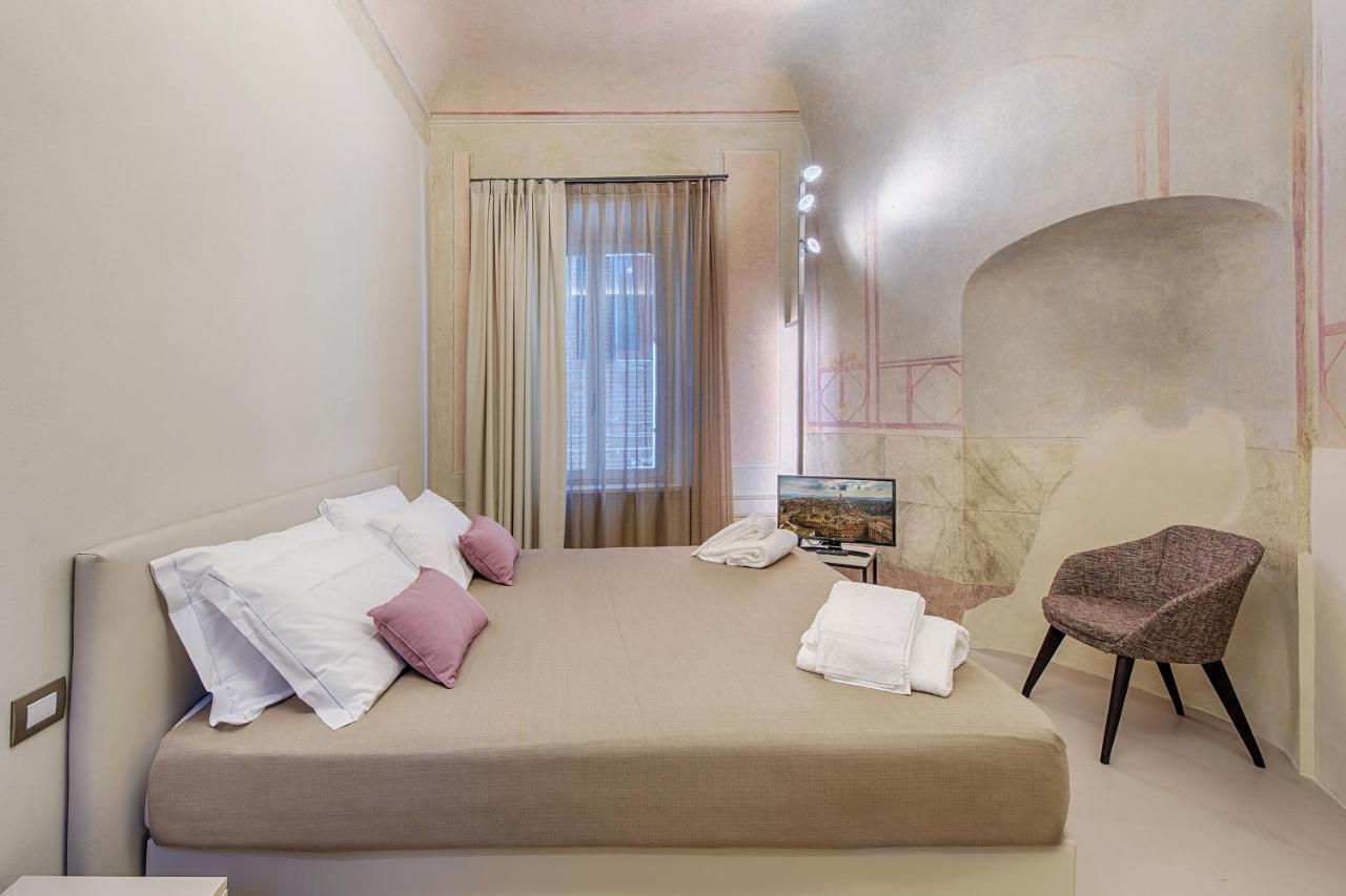 Residenza D'Epoca Le Aquile Bed and Breakfast Siena Exteriör bild